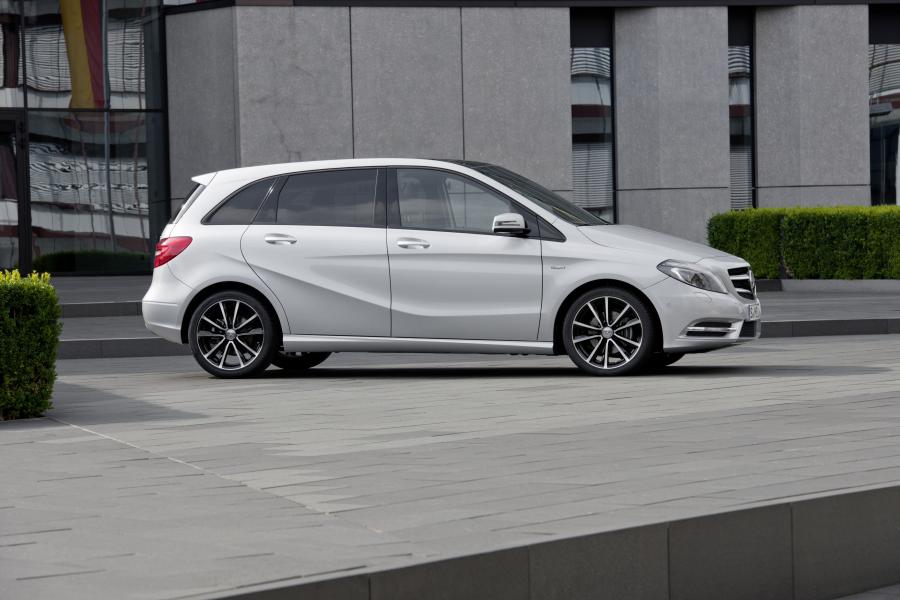  Mercedes-Benz B-Class 2011 года  (фото 126 из 204)